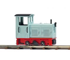 12120 - Motorová lokomotiva LKM Ns 2f, světle zelená/červená