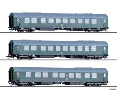70039 - Souprava tří vozů Salonního vlaku DR