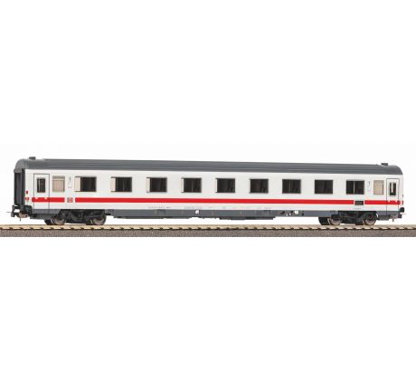 58845 - 4. osý rychlíkový velkoprostorový vůz Avmmz 106 DB, epocha VI