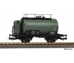 27754 - 2-osý kotlový vůz s budkou R ČSD "Benzina Roudnice n. L."