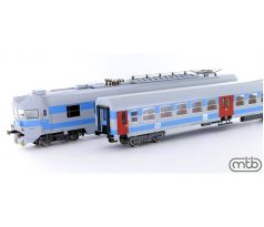 560001 - Elektrický vůz 560.003 + vložený vůz 060.301 ČD