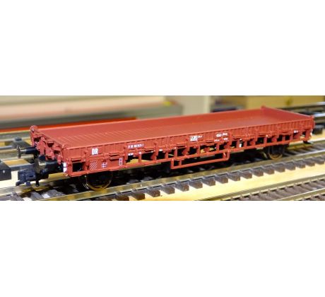 572702 - 2-osý plošinový vůz Rmrso31 bez klanic, DR